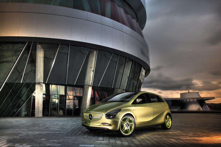  Mercedes-Benz BlueZERO Modular Concept 2009 года  (фото 9 из 61)